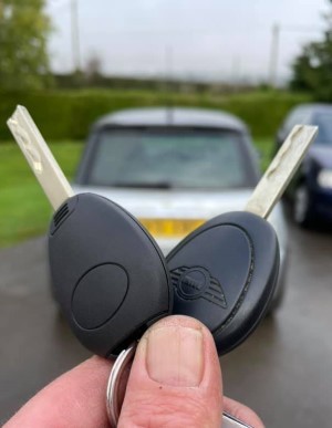 Mini replacement key